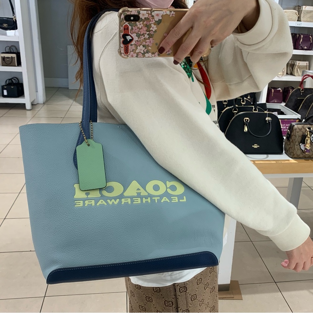 NWT Coach Kia Tote In Colorblock